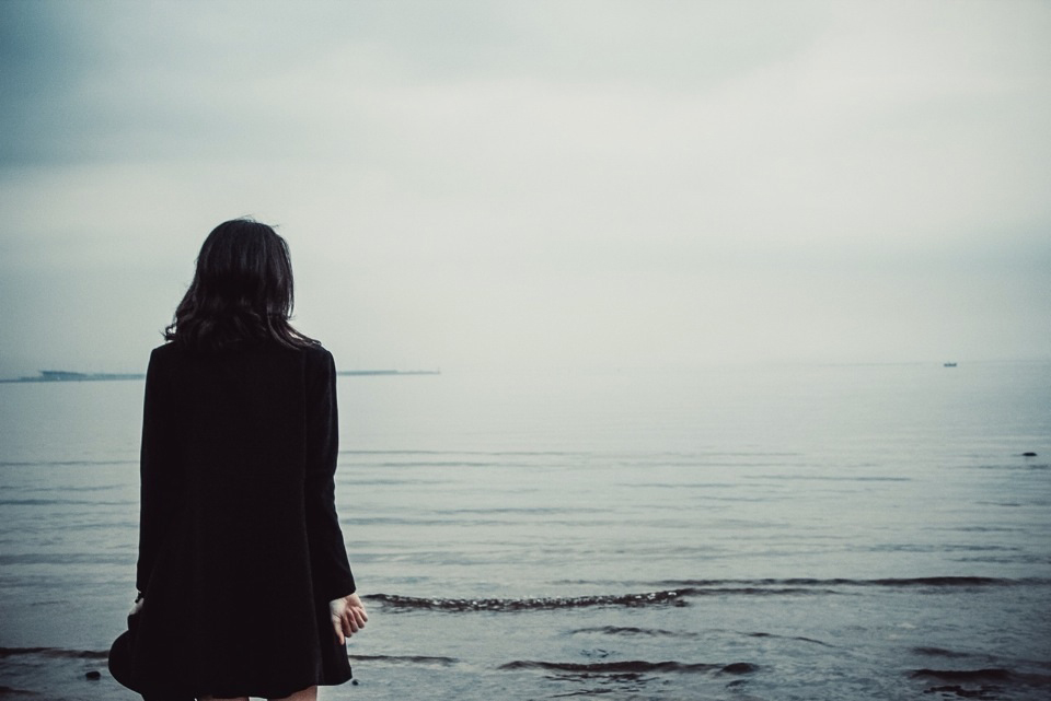 عکس پروفایل غمگین دخترانه