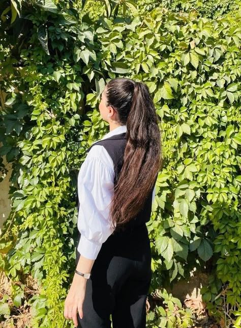عکس دخترانه خوشگل از پشت باکلاس و رسمی