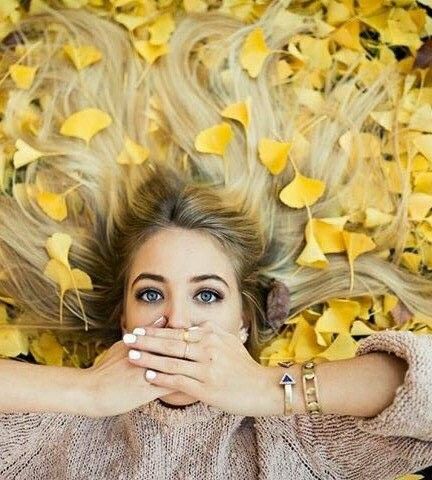 عکس پروفایل دخترانه باکلاس زیبا و همراه با گل