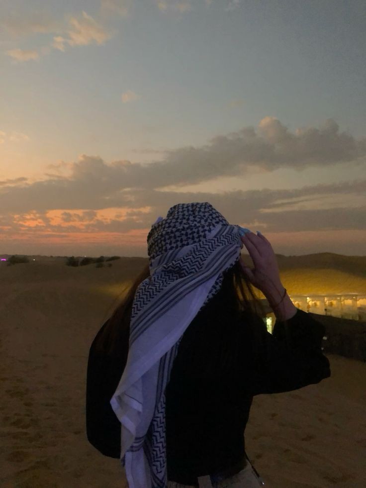 عکس پروفایل عربی دخترانه در غروب