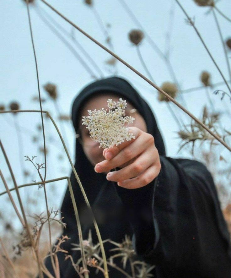 عکس پروفایل چادری در طبیعت