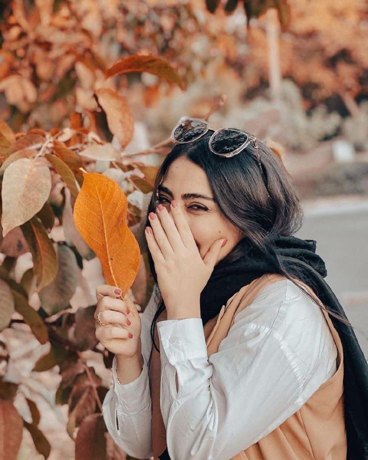 عکس پروفایل دخترونه شیک و با کلاس در پاییز