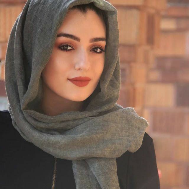 عکس پروفایل زنانه ساده
