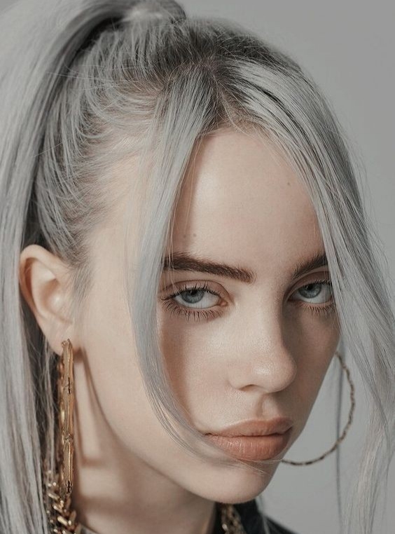 عکس بیلی ایلیش با موی خاکستری برای پروفایل
