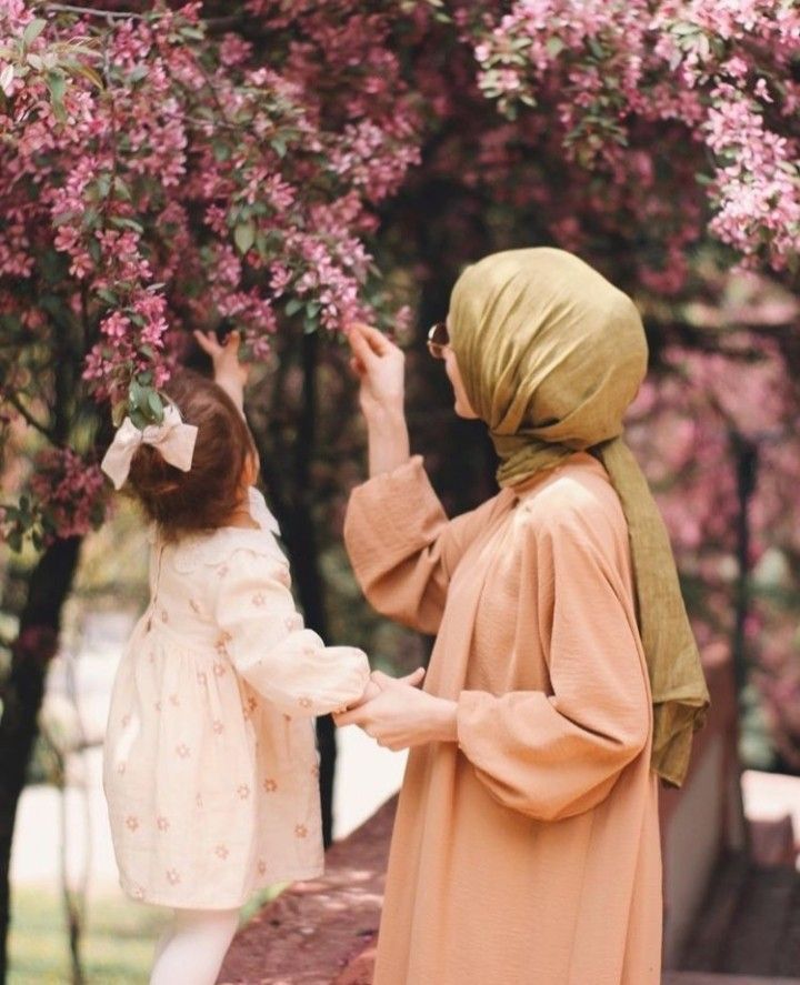 عکس پروفایل مادر دختری بهاری