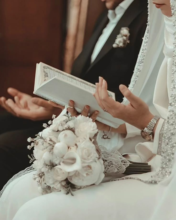 عکس دعا عروس برای پروفایل