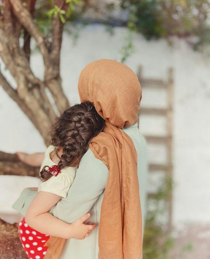 عکس پروفایل مادر دختری بدون چهره