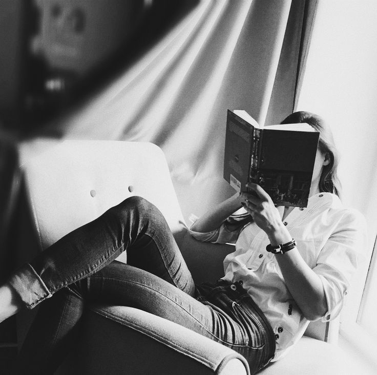 عکس پروفایل دخترانه مطالعه برای مدرسه